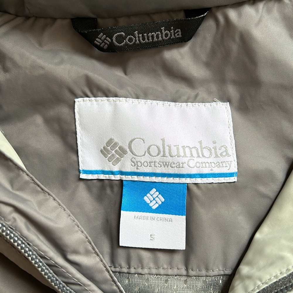 Columbia Jacket size small - Picture 4 of 15